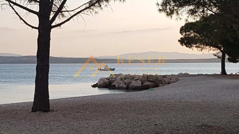 CRIKVENICA, CASA CON APPARTAMENTI