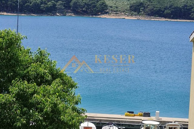 CRES 70 M2, 60 METERS FROM THE SEA