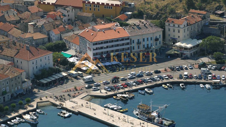 SENJ, BUSINESS SPACE 1400M2 WITH MANY OPPORTUNITIES