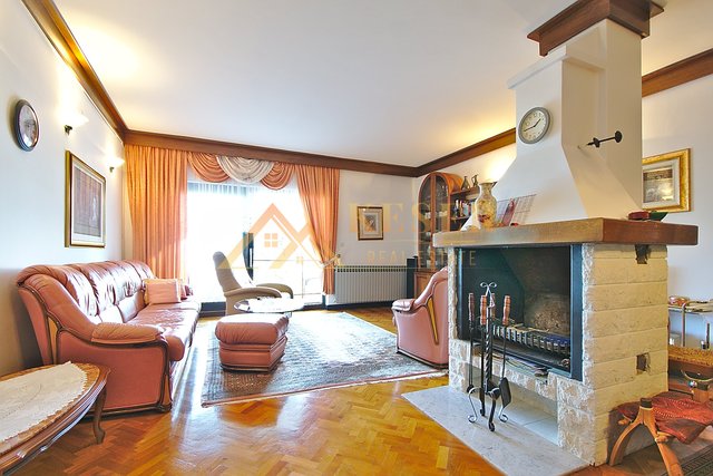 OPATIJA , 4 ROOMS WITH A LIVING ROOM WITH A FANTASTIC VIEW