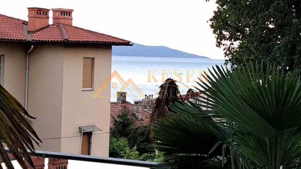 OPATIJA, FLOOR WITH ITS OWN GARAGE AND TERRACE