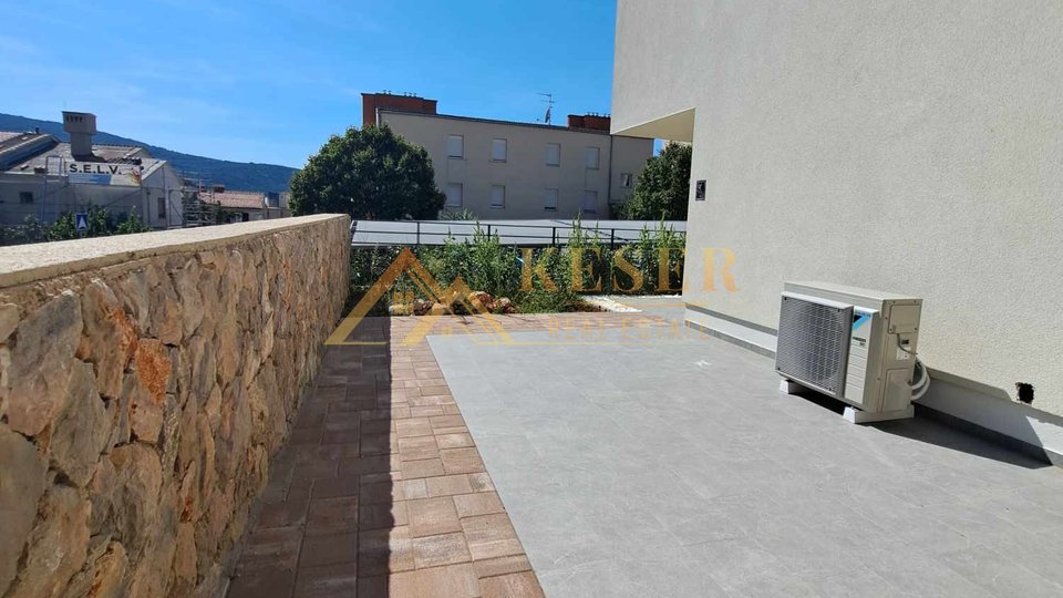 CHERSO, APPARTAMENTO IN NUOVA COSTRUZIONE CON GIARDINO