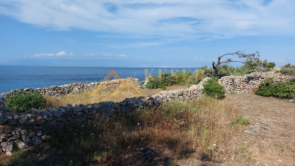 LOŠINJ ARCHIPELAGO, FOR THOSE LOOKING FOR THEIR PEACE UNDER THE SUN