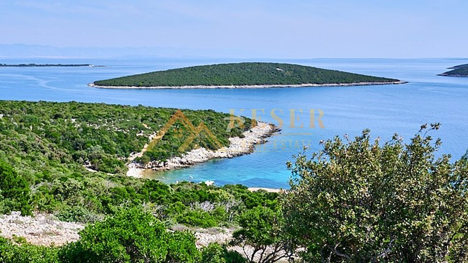 VELI LOŠINJ, AGRICULTURAL LAND WITH A VIEW