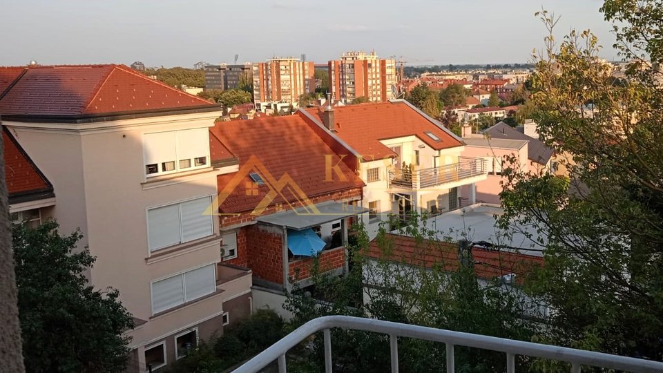 ZAGREB, MAKSIMIR, JORDANOVAC, WOHNUNG MIT ZWEI BALKONEN