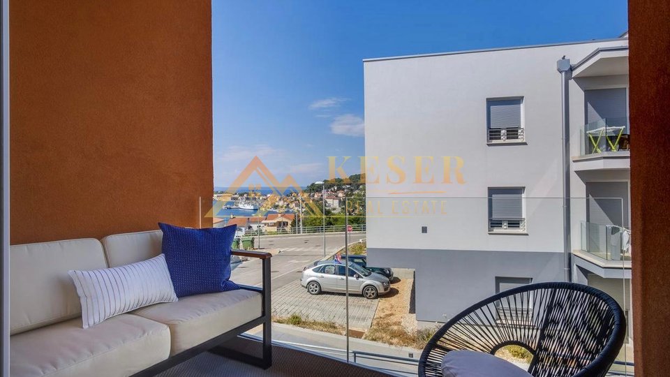 MALI LOŠINJ, LUKSUZNI APARTMA, 300 m OD ČIKATA